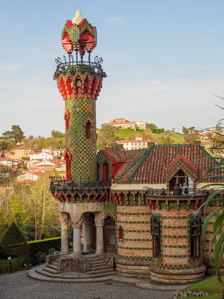 World Travel Awards 2024 – Portugal Wins 19 Awards at 31st World Travel Awards Held in Madeira World's Leading Heritage City Destination 2024